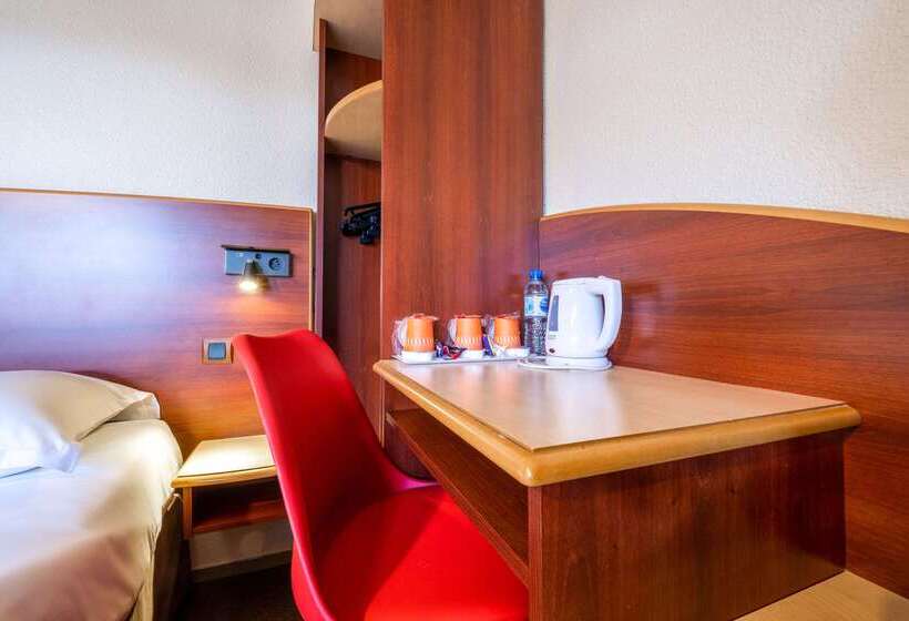 Comfort Hotel Etampes