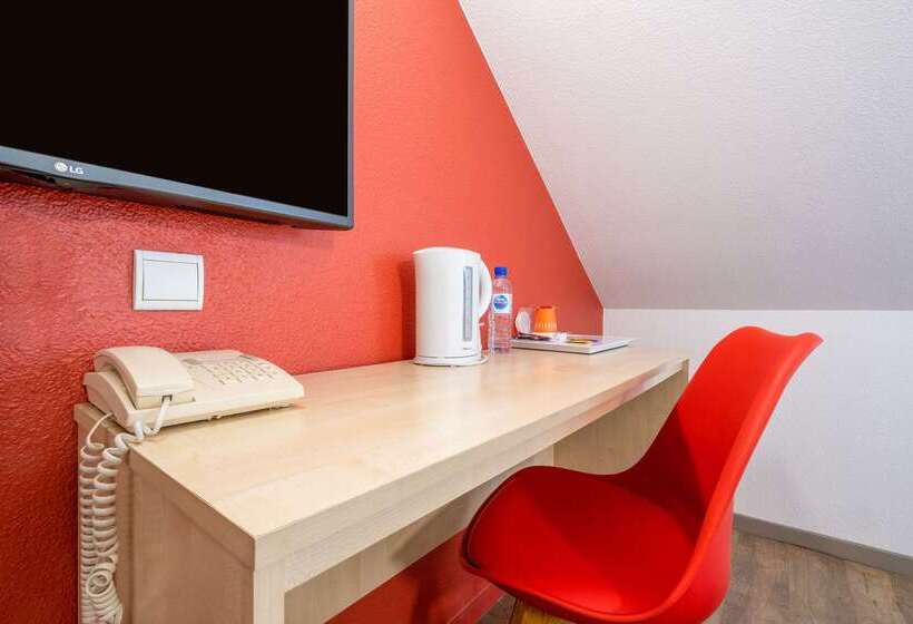 Comfort Hotel Etampes