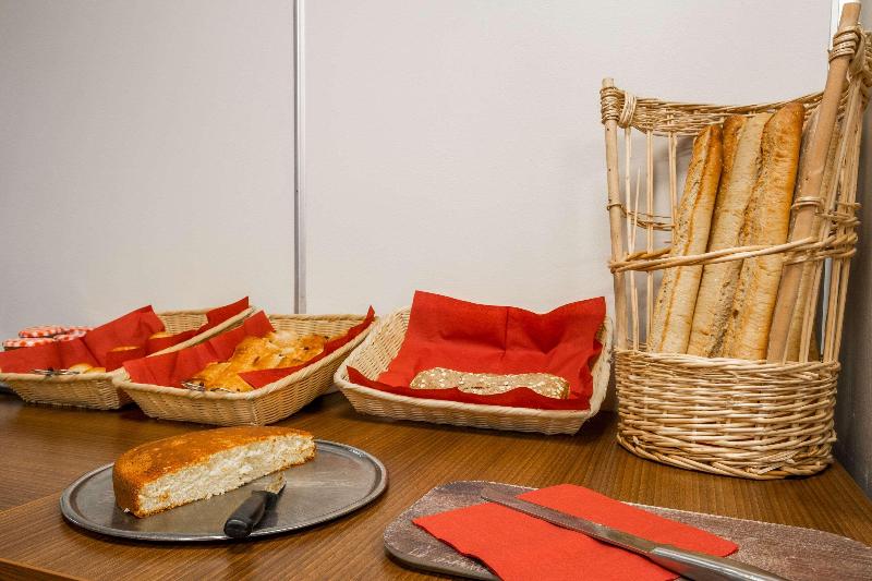 Comfort Hotel Etampes