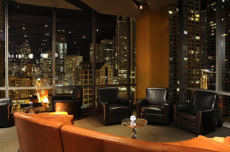 هتل Eurostars Magnificent Mile