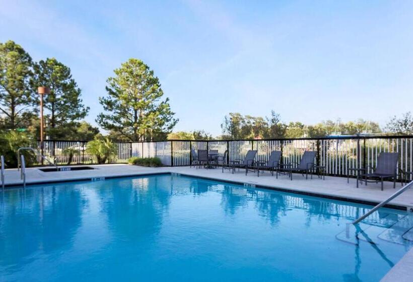 فندق Fairfield Inn & Suites Tampa Fairgrounds/casino