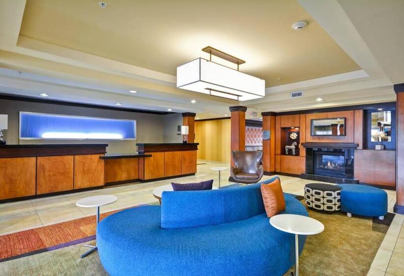 בית מלון כפרי Fairfield Inn & Suites Tampa Fairgrounds/casino