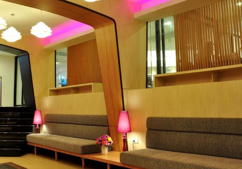 Flipper Lodge Hotel   Sha Extra Plus