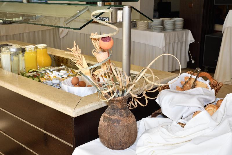 فندق Four Seasons