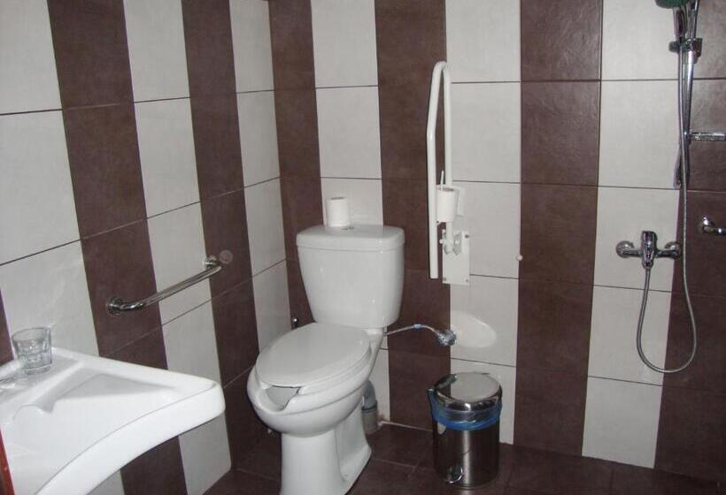 فندق Four Seasons