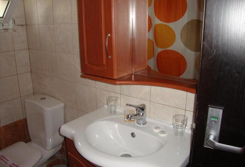 فندق Four Seasons