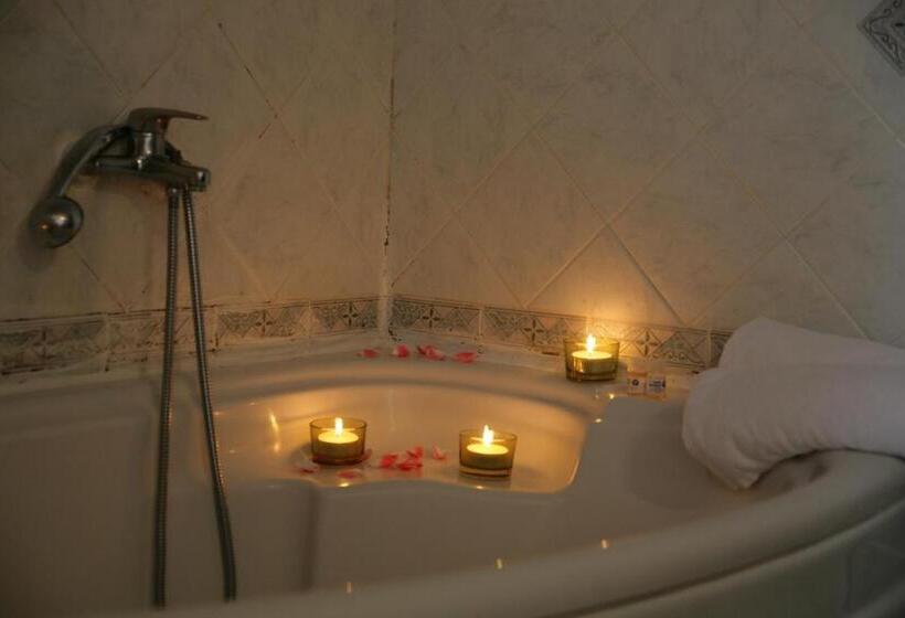 فندق Four Seasons