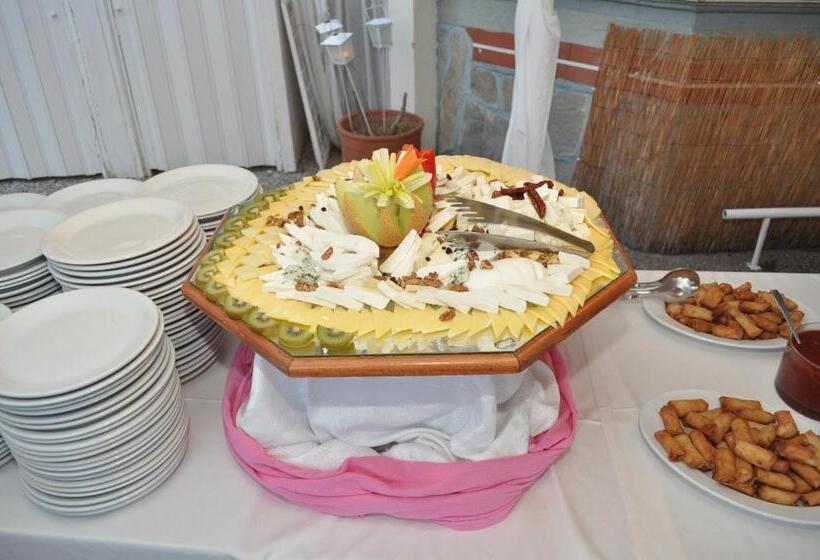 فندق Four Seasons