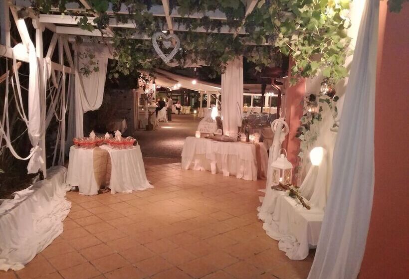 فندق Four Seasons