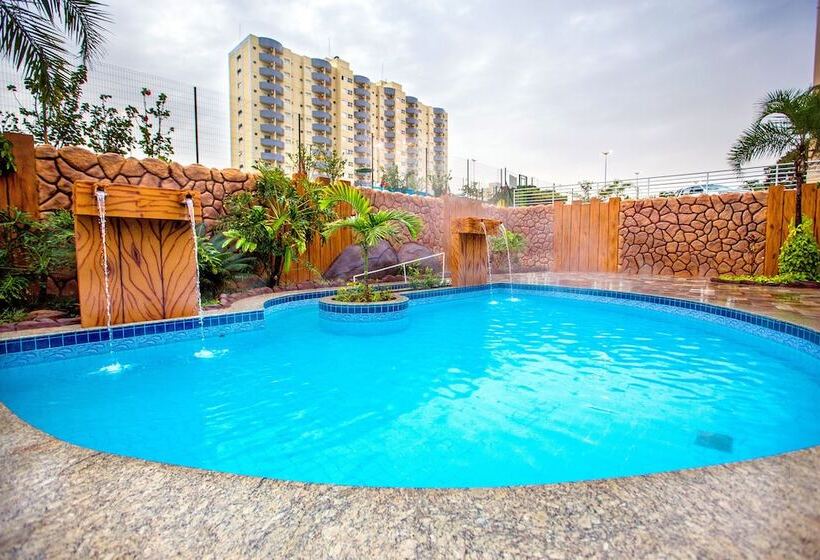 Hotel Golden Dolphin Flat Top Jc