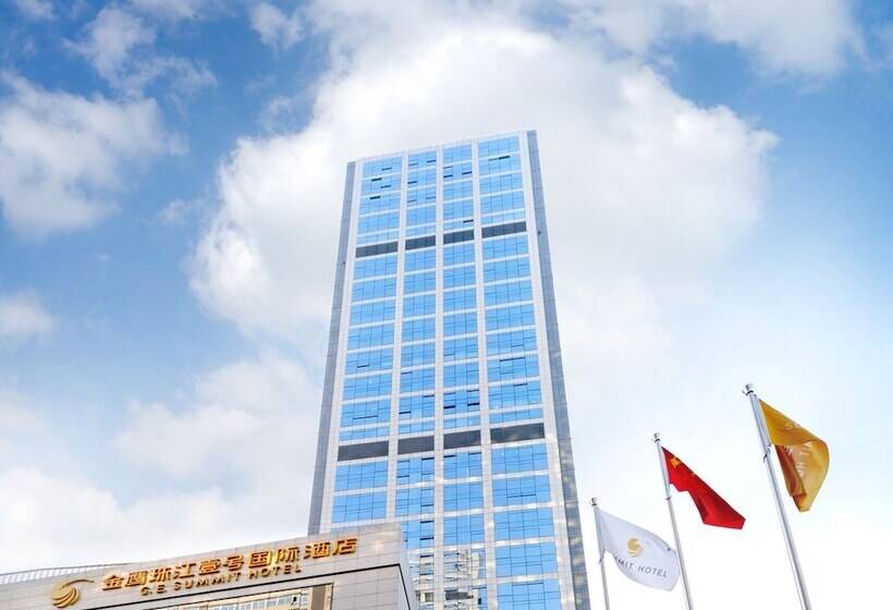 Golden Eagle Summit Hotel Downtown