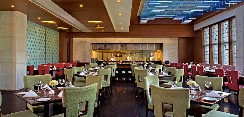 酒店 Golden Tulip Lucknow