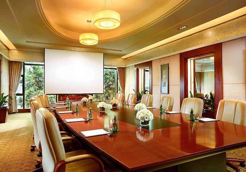 בית מלון כפרי Grand Mercure Xian On Renmin Square