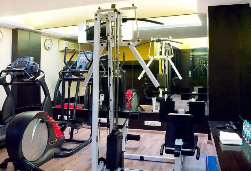 Grand Residency Hotel & Serviced Apartments