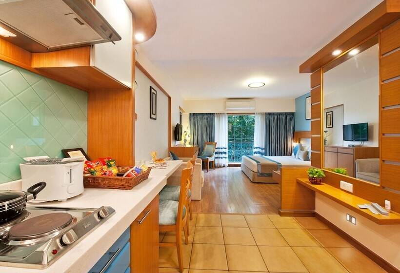 Grand Residency Hotel & Serviced Apartments