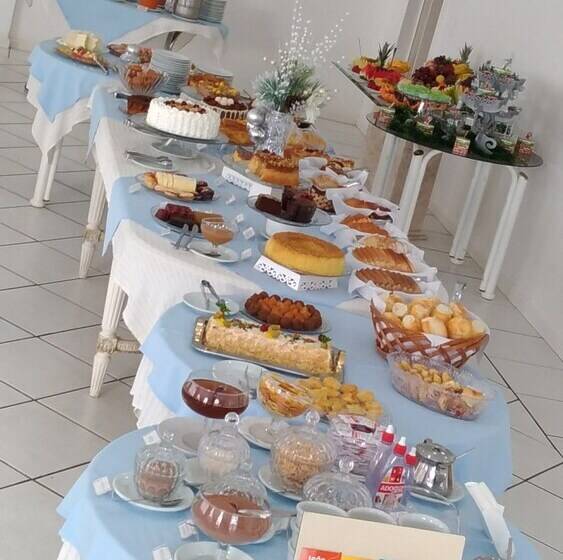 בית מלון כפרי Grand Ville