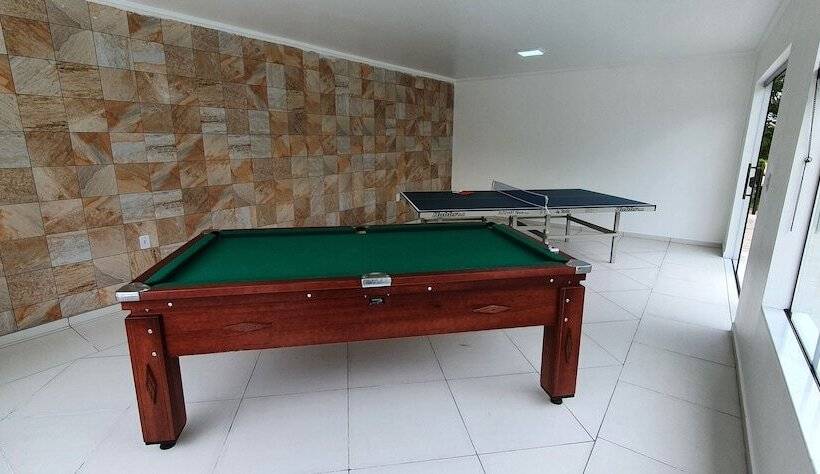 בית מלון כפרי Grand Ville