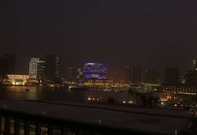 Hala Arjaan By Rotana, Deluxe Hotel Apartments