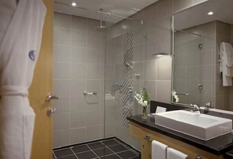 Hala Arjaan By Rotana, Deluxe Hotel Apartments