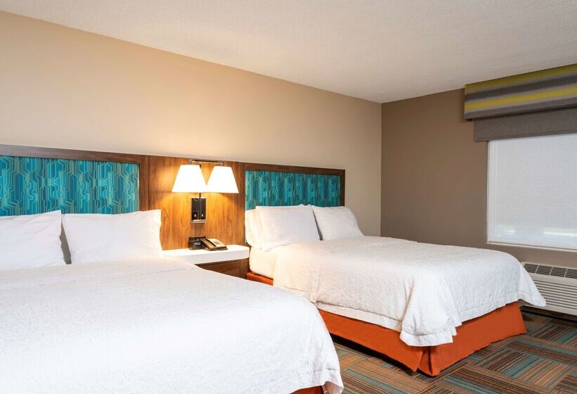 فندق Hampton Inn & Suites Fort Myers   Colonial Blvd