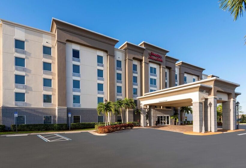 فندق Hampton Inn & Suites Fort Myers   Colonial Blvd
