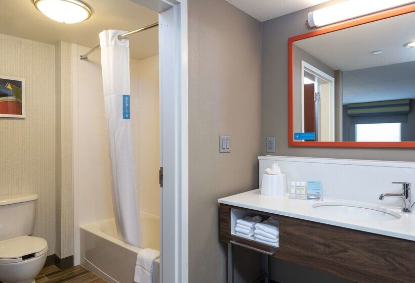 فندق Hampton Inn & Suites Fort Myers   Colonial Blvd