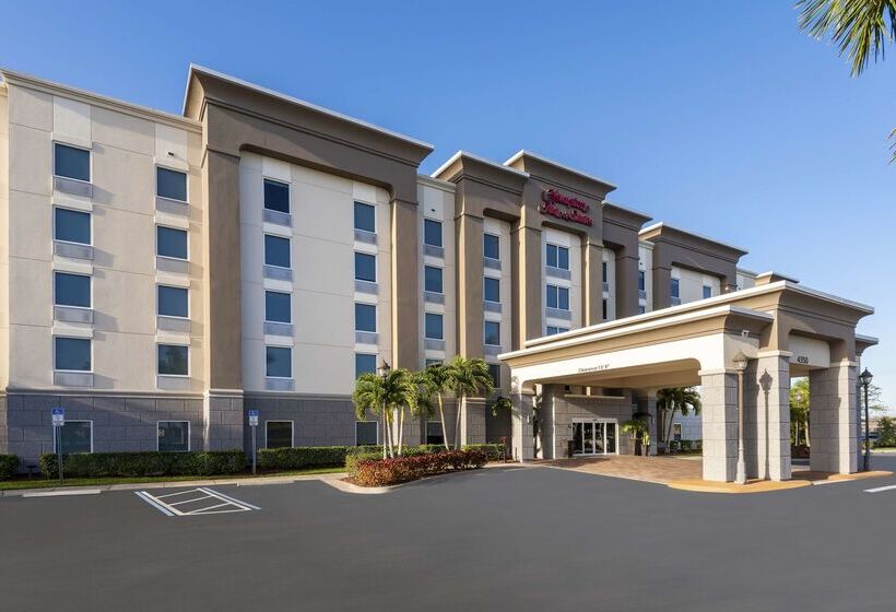 فندق Hampton Inn & Suites Fort Myers   Colonial Blvd