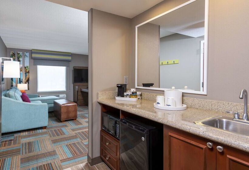فندق Hampton Inn & Suites Fort Myers   Colonial Blvd