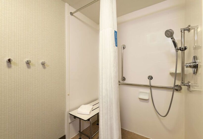 فندق Hampton Inn & Suites Fort Myers   Colonial Blvd