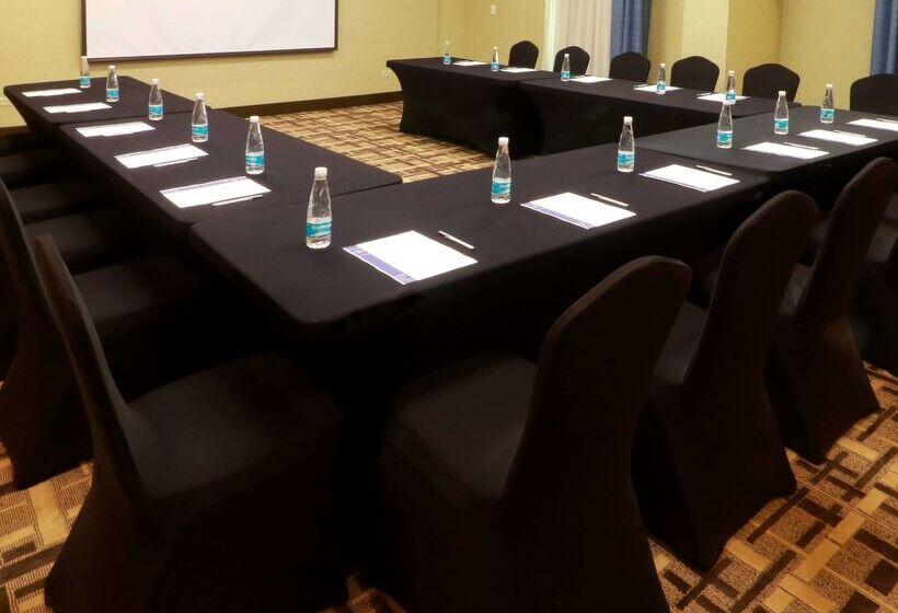 فندق Hampton Inn By Hilton Reynosa/zona Industrial