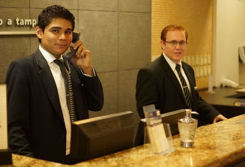 فندق Hampton Inn By Hilton Tampico Aeropuerto