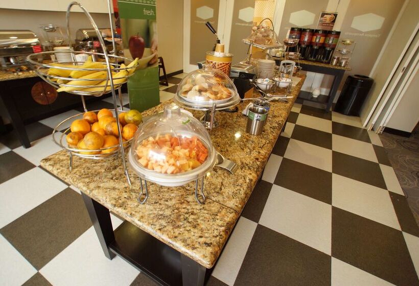 فندق Hampton Inn By Hilton Tampico Aeropuerto