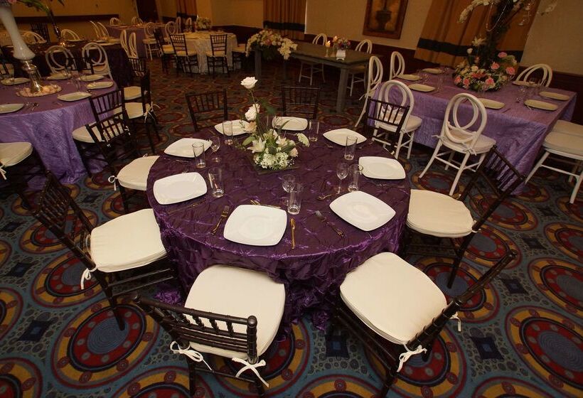 فندق Hampton Inn By Hilton Tampico Aeropuerto