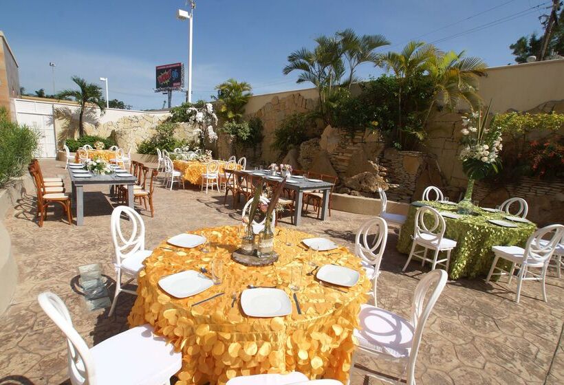 فندق Hampton Inn By Hilton Tampico Aeropuerto