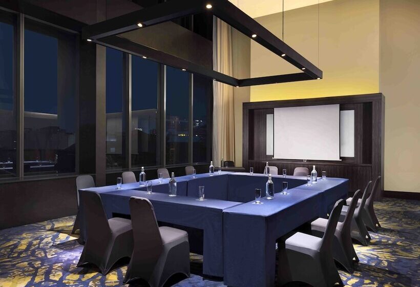 호텔 Hilton Bandung