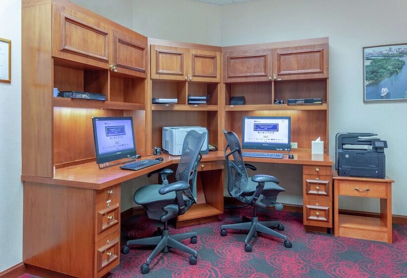 בית מלון כפרי Hilton Garden Inn Richmond South/southpark