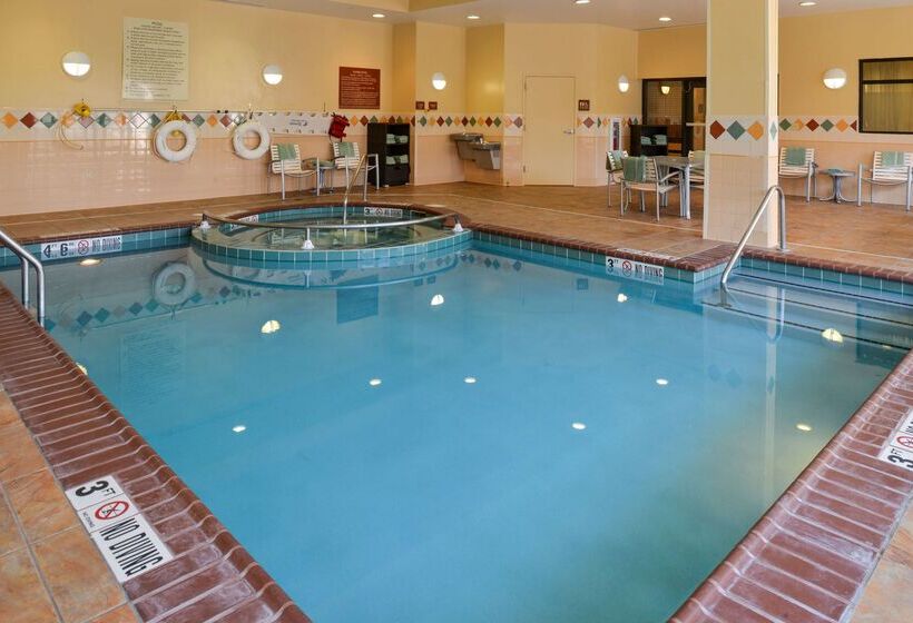 호텔 Hilton Garden Inn Terre Haute