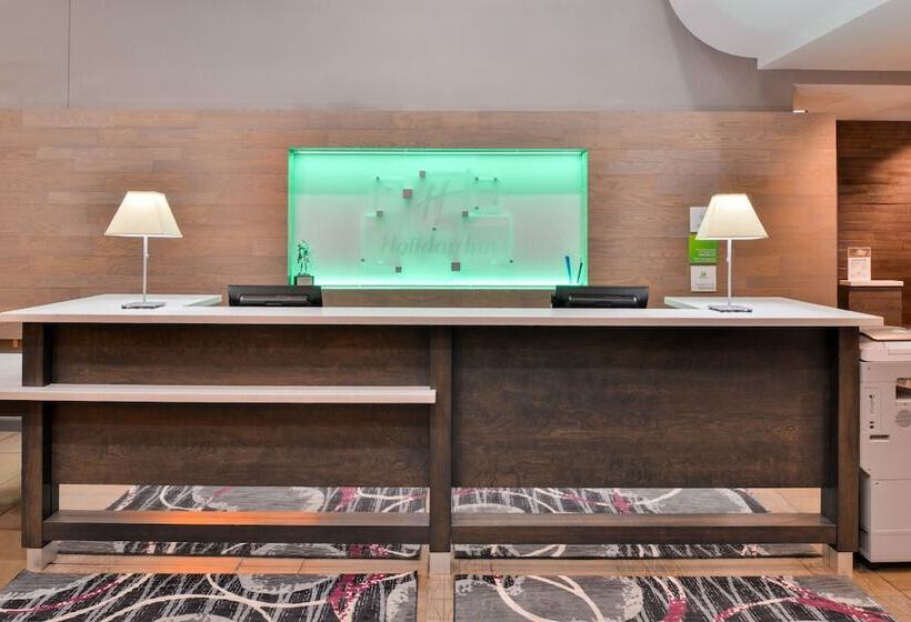 فندق Holiday Inn Kansas City Airport, An Ihg