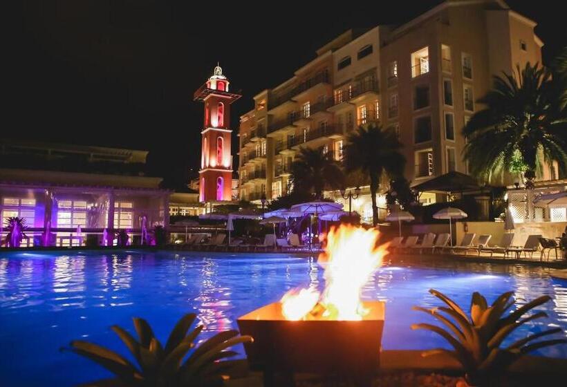 בית מלון כפרי Il Campanario Villaggio Resort