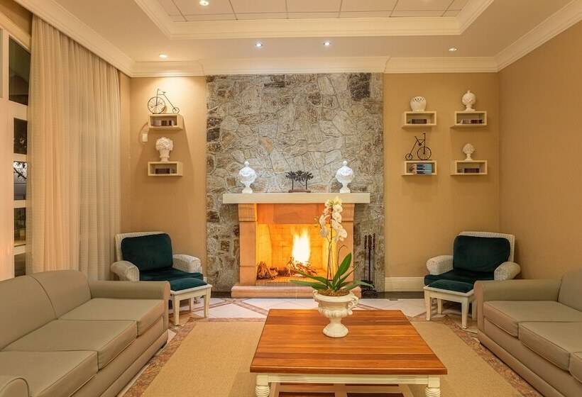 בית מלון כפרי Il Campanario Villaggio Resort