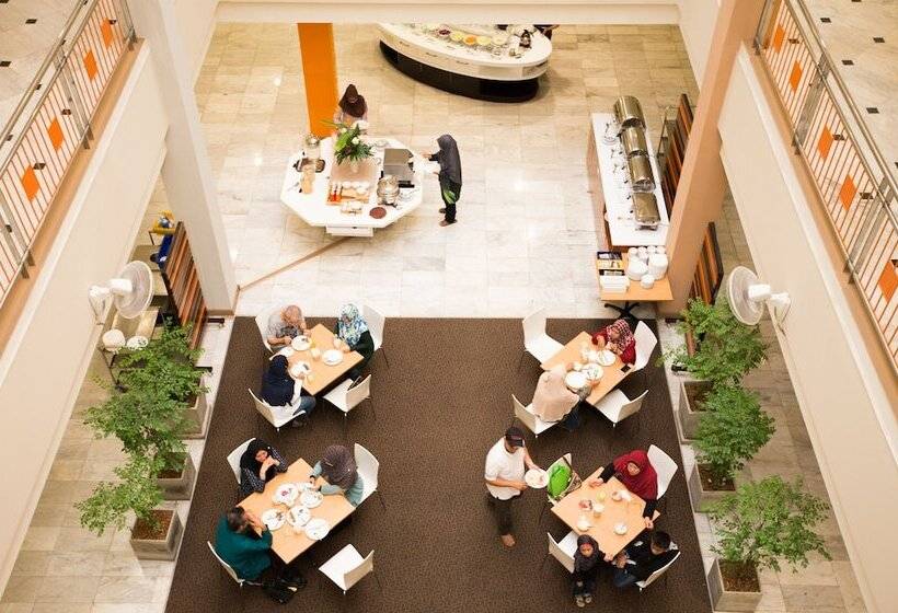 Imm Hotel Thaphae Chiang Mai