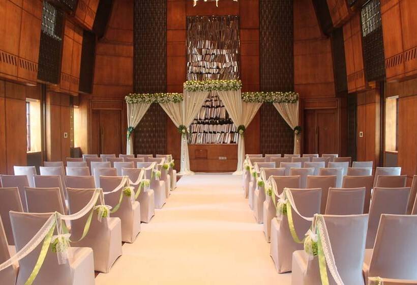 호텔 Intercontinental Shanghai Expo, An Ihg