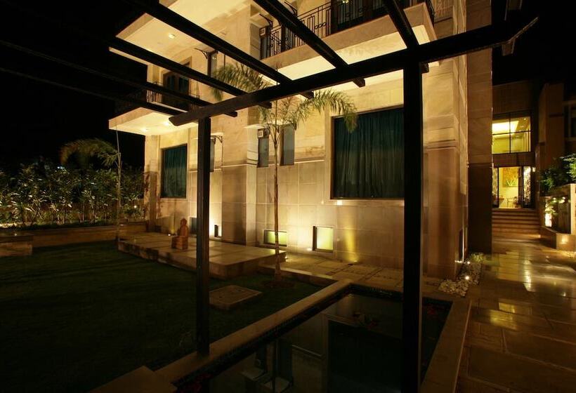 호텔 ​Justa Gurgaon