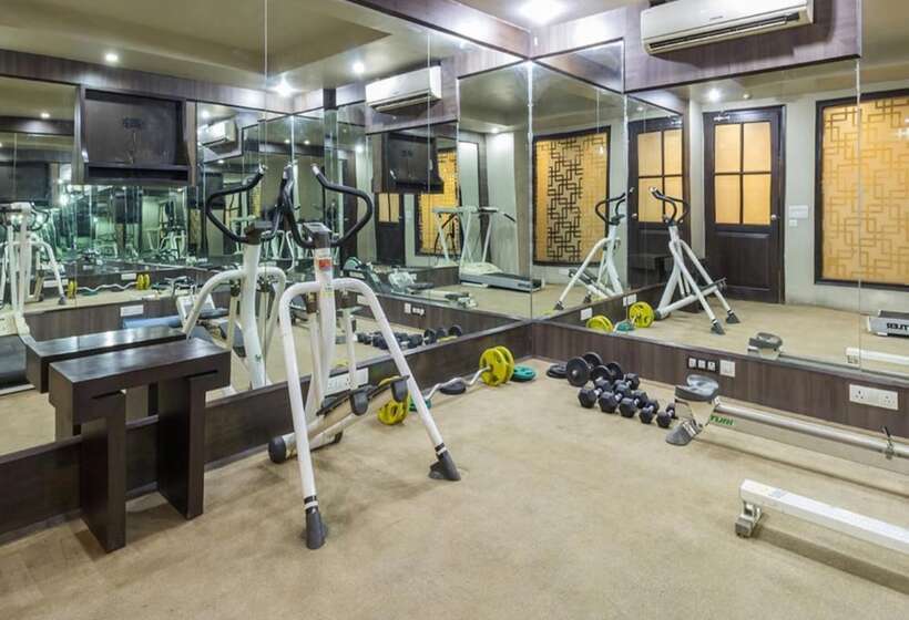 호텔 ​Justa Gurgaon