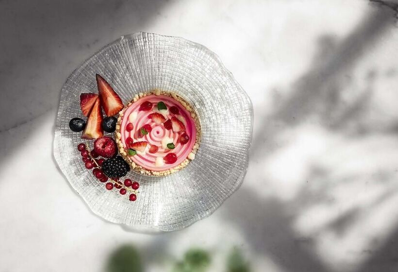 Kempinski Hotel & Residences Palm Jumeirah