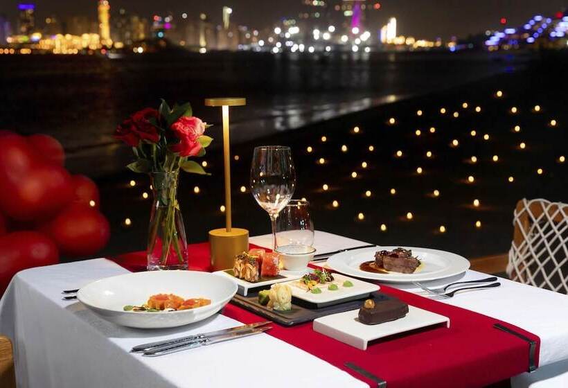 Kempinski Hotel & Residences Palm Jumeirah