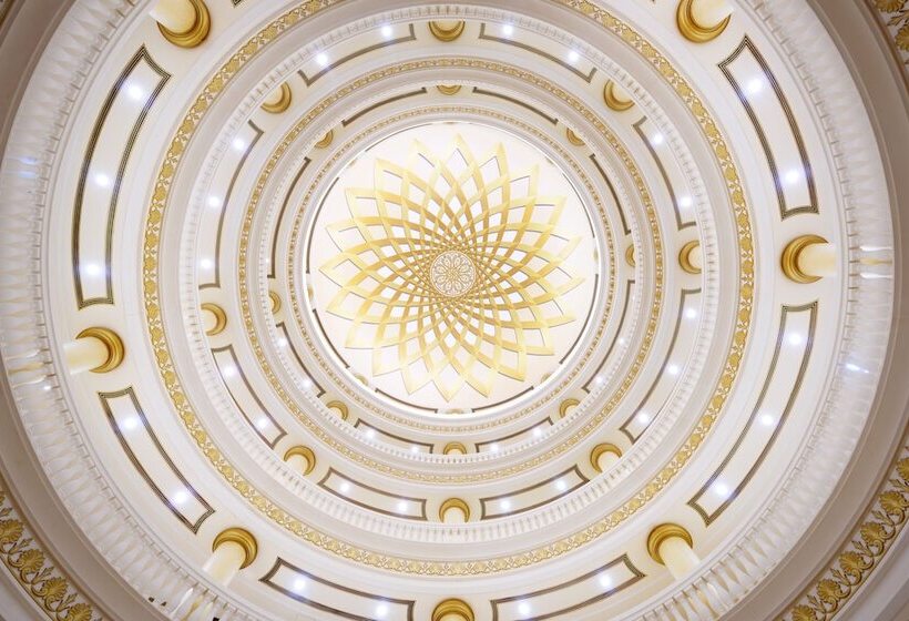 Kempinski Hotel & Residences Palm Jumeirah