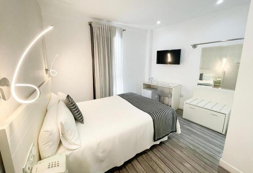 ホテル La Boutique Puerta Osario