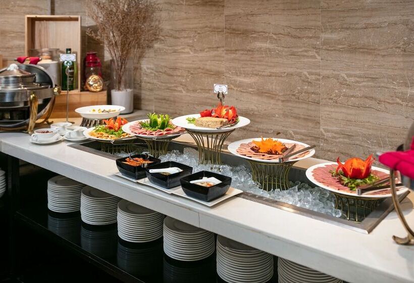 هتل La Casa Hanoi