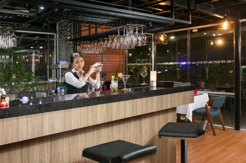 هتل La Casa Hanoi